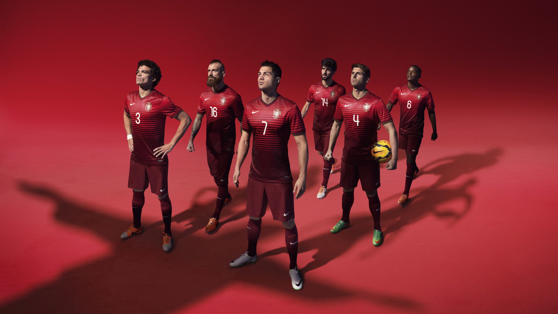 英超史上最年轻得分手诞生，未来可期，英超最年轻主帅